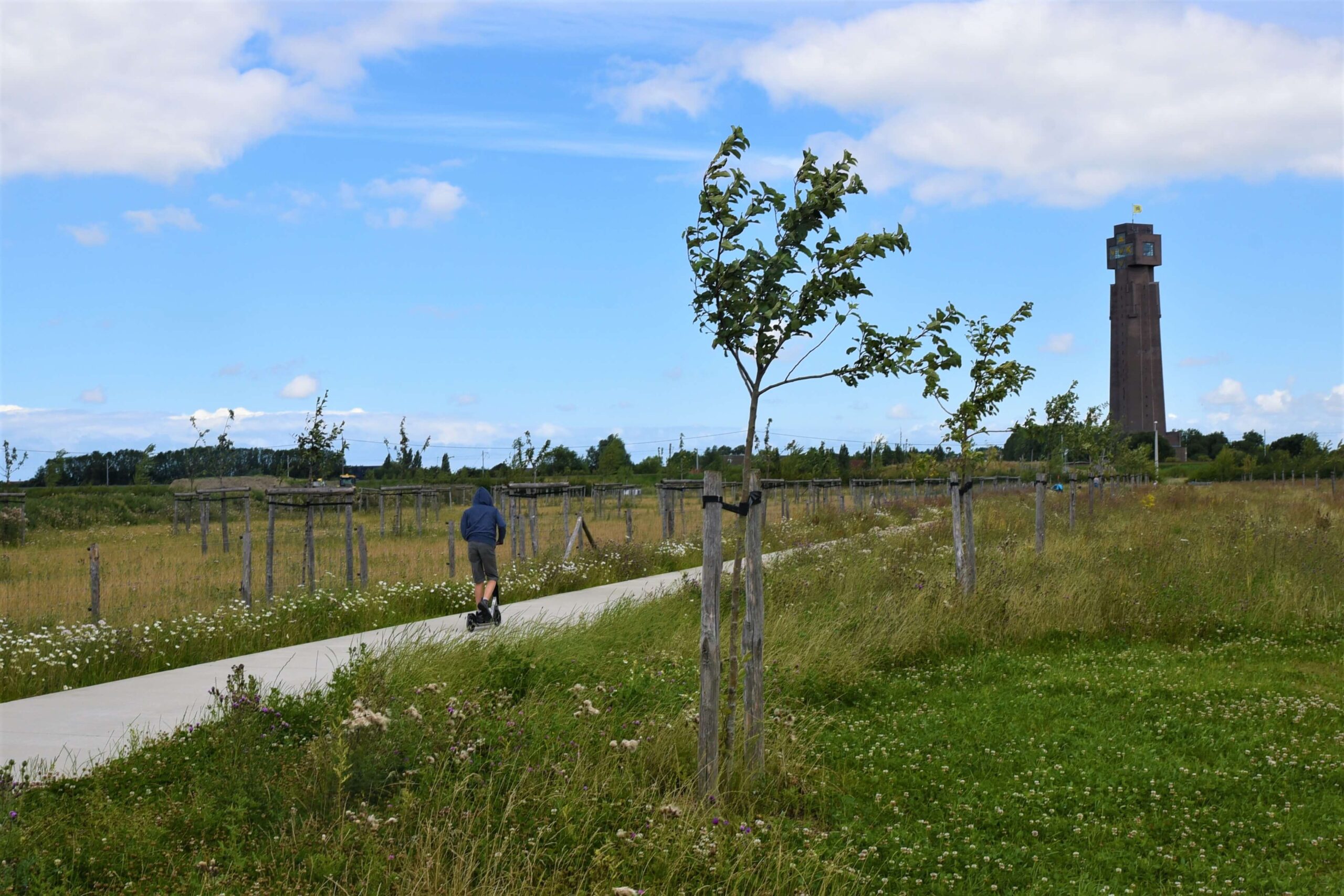 IJzerboomgaard IJzertoren zomer kind step Diksmuide